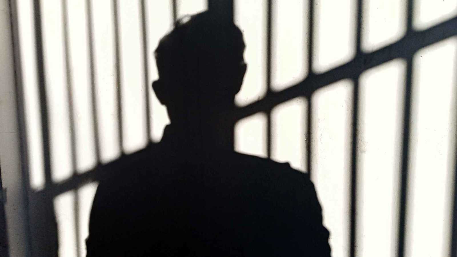 مصر.. “خيانة عاطفية” تنهي مسيرة 9 سنوات لـ”الطبيب المزيف”