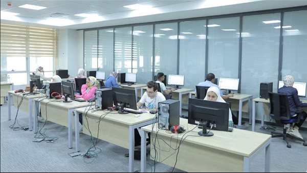 مكتب تنسيق القبول بالجامعات الحكومية والمعاهد العليا ينهي أعماله لعام 2025
