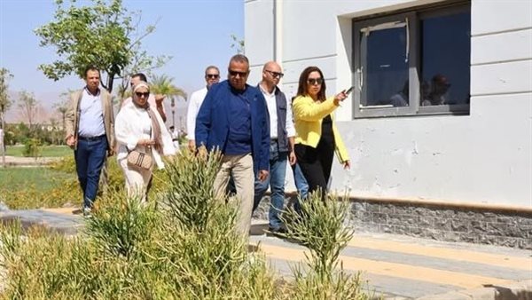وزيرة التتمية توجه بتعزيز التنسيق بين الأجهزة التنفيذية والشركات المنفذة لرفع معدلات الأداء