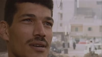 باسم سمرة يشارك فيديو نادر قبل بدايته الفنية: بحاول ألقي فرصة في مجال التمثيل