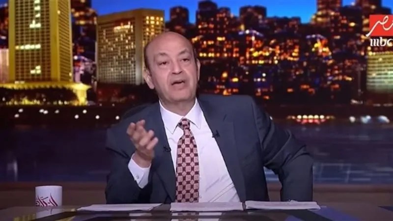 كشف سر رسالة عمرو أديب لباسم يوسف قبل ظهوره في كلمة أخيرة