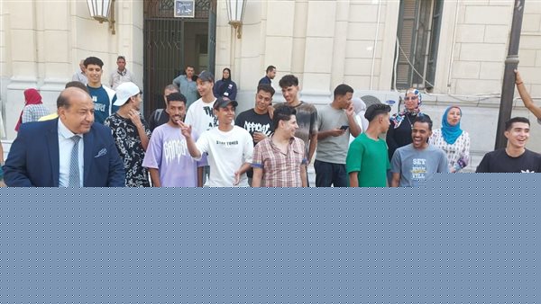 كليات جامعة القاهرة تواصل أنشطتها الثقافية والرياضية والفنية مع انتظام الدراسة