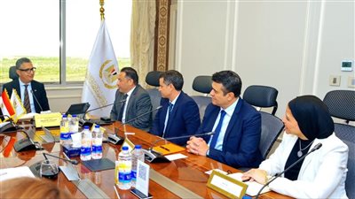وزير التموين يبحث مع «أورانج مصر» تعزيز التعاون في الخدمات الرقمية بمشروع «كاري أون»