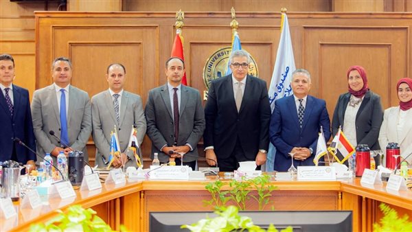 المجلس الأعلى لشئون التعليم والطلاب يعقد اجتماعه الدوري بجامعة السويس