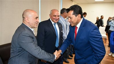 وزير الرياضة يطمئن على بعثة رفع الأثقال ويشيد بإنجازات أبطال مصر بالنرويج