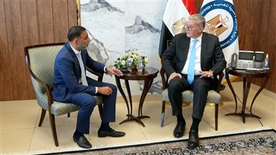 البترول: استمرار تنمية وزيادة الاستثمارات الإماراتية بمجالات استكشاف وإنتاج الغاز والبترول بمصر