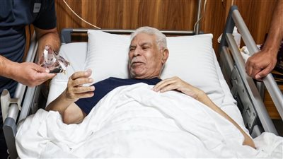 وفد من الزمالك بقيادة عمر جابر وعبد الناصر محمد لزيارة حسن شحاتة