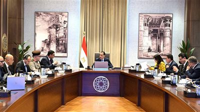 رئيس الوزراء يوجه بسرعة تسليم أكثر من 2000 وحدة بديلة جاهزة بالمجتمع العمراني الجديد بجزيرة الوراق