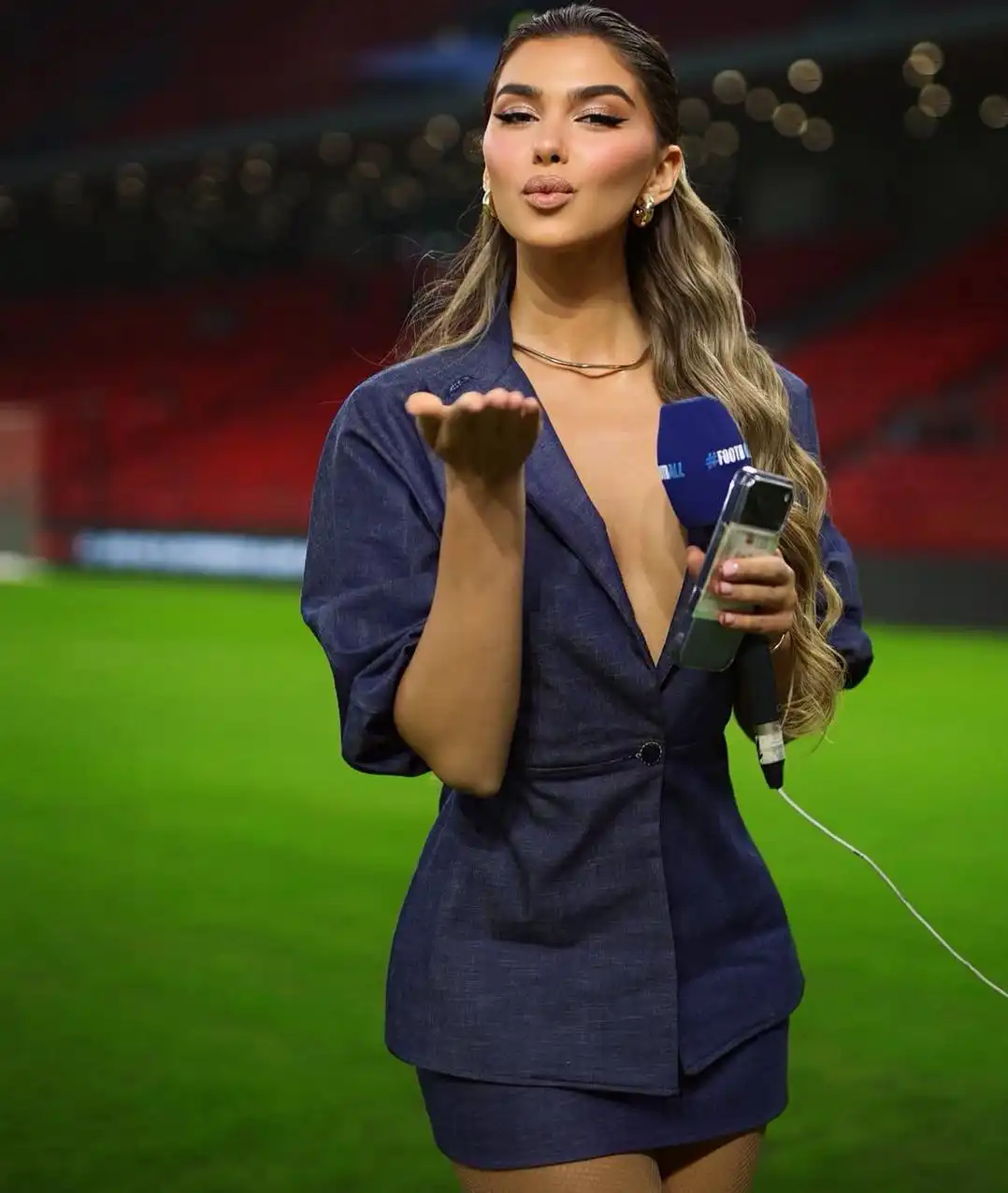 الألبانية فرانسيسكا روستيم