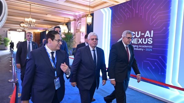 انطلاق المؤتمر الدولي الأول للذكاء الاصطناعي بجامعة القاهرة بمشاركة اليونسكو