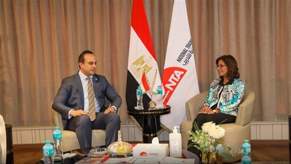 رئيس هيئة الرعاية الصحية يفتتح البرنامج التدريبي للقيادات الوسطى بالأكاديمية الوطنية للتدريب بحضور المدير التنفيذي للأكاديمية الوطنية.