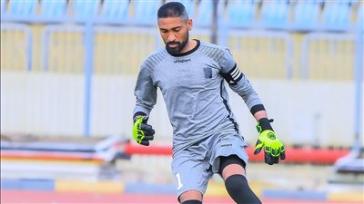 محمد فتحي حارس مرمي القزازين يتهم الإدارة بتزوير عقود اللاعبين وعدم صرف المستحقات المالية
