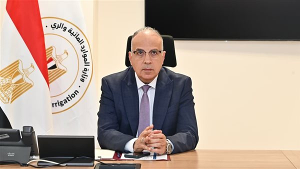 استخدام الدرون لمسح ترعة الإسماعيلية وتحديد المخالفات والتعديات