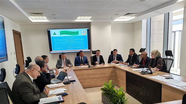 اللجنة العليا لمتابعة أعمال جمعية بيوت الشباب تبحث آليات التطوير والتوسع بالشراكة مع القطاع الخاص