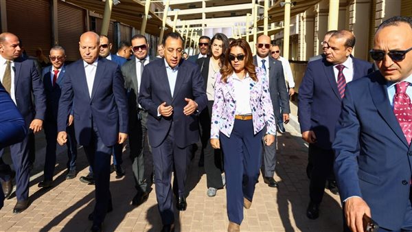 العتبة تعود للحياة.. رئيس الوزراء يفتتح المرحلة الأولي لسوق العتبة التاريخي في ثوب حضاري جديد