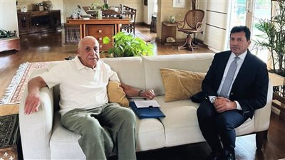 مهيب عبدالهادي: حسين لبيب لم يتقدم باستقالته من رئاسة الزمالك