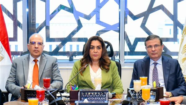 وزير الرى ووزيرة التنمية ووزير الزراعة يناقشون تأثير تغير المناخ على الأمن الغذائي في مصر