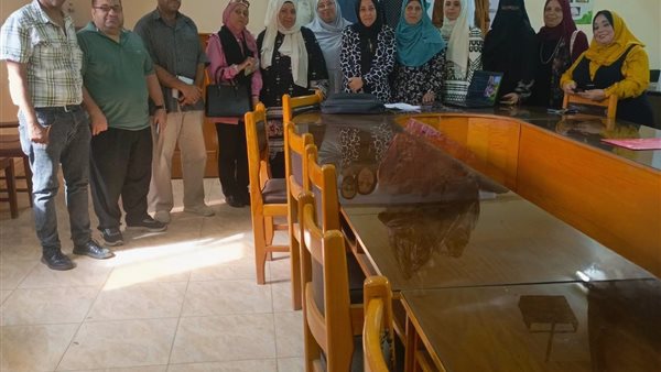 “الزراعة” تنتهي من تدريب 300 مستفيد على تخطيط وإدارة المدارس الحقلية في 10 محافظات