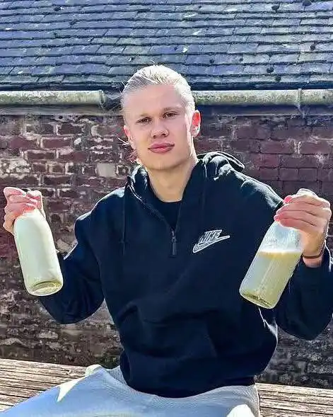 هالاند يروج لمنتج محظور في إنجلترا