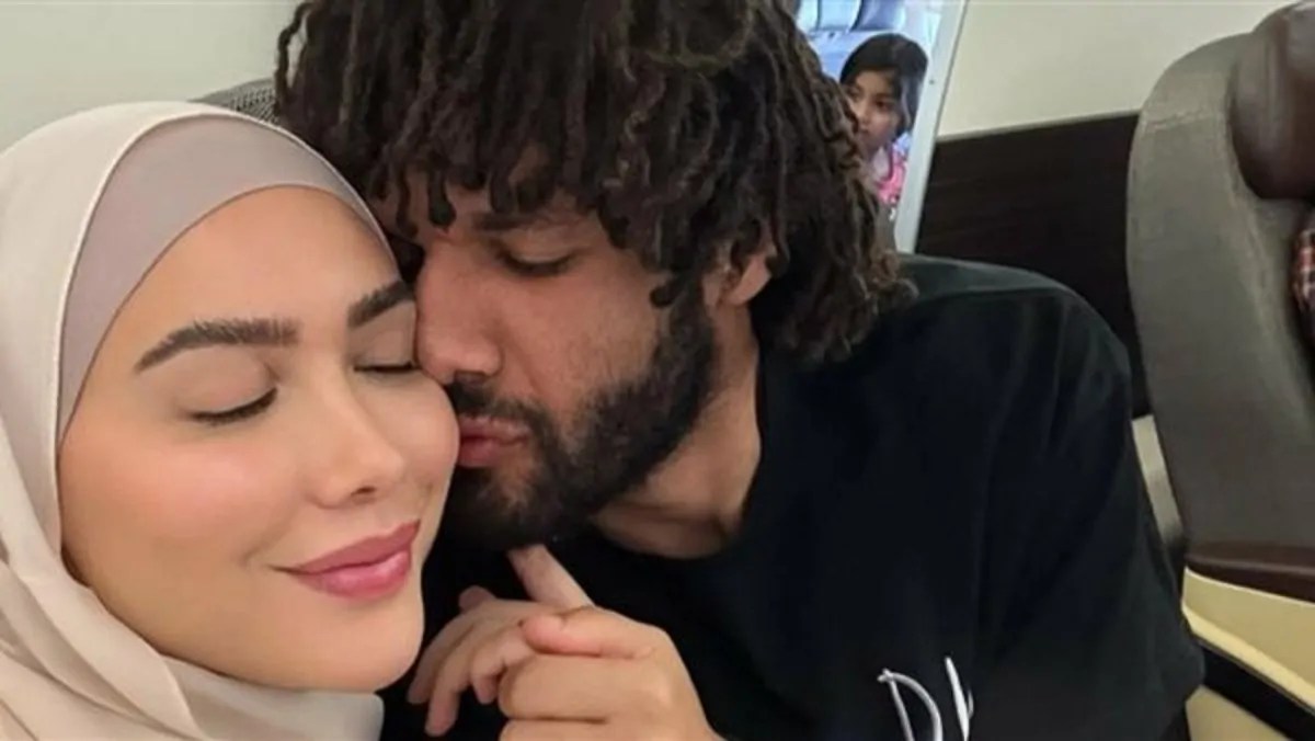 محمد النني يُرزق بمولود جديد من زوجته الثانية