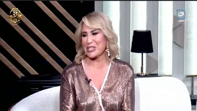 إيناس الدغيدي بعد زواجها: كايدة ناس كتير.. والشباب مش بسهولة