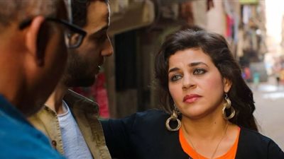 ” أنتم مالكم”.. القصة الكاملة لزواج منى هلا بلا مأذون