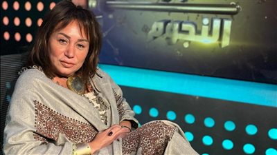 انجي علي ردا على الساخرين من رد فعلها على إخراج ابنة روجينا مسلسلها