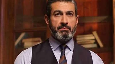 بعد تعيينه في مجلس الشيوخ.. ما لا تعرفه عن الفنان ياسر جلال