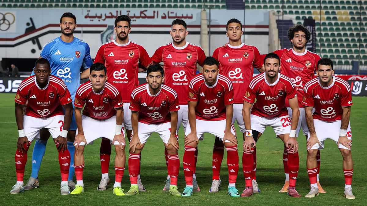 4 لاعبين يثيرون غضب جماهير الأهلي بعد التعادل مع بتروجت