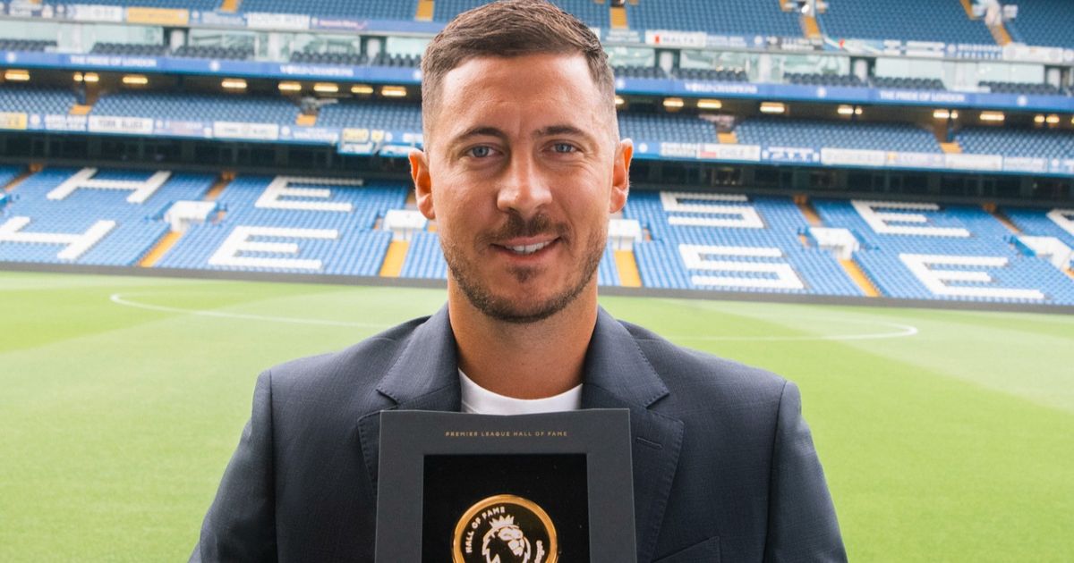 أسطورة تشيلسي هازارد ينضم لقاعة مشاهير الدوري الإنجليزي