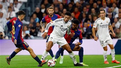 كلاسيكو الأرض.. تشكيل ريال مدريد وبرشلونة الرسمي لقمة الدوري الإسباني