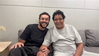 استعدادًا لديو غنائي جديد.. ويجز مع محمد منير في أحدث ظهور
