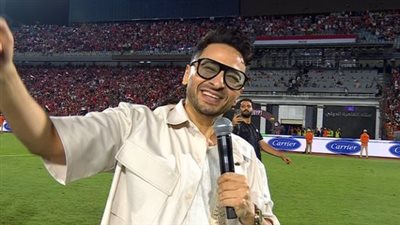 حمادة هلال يشارك في احتفال منتخب مصر للتأهل لكأس العالم 2026