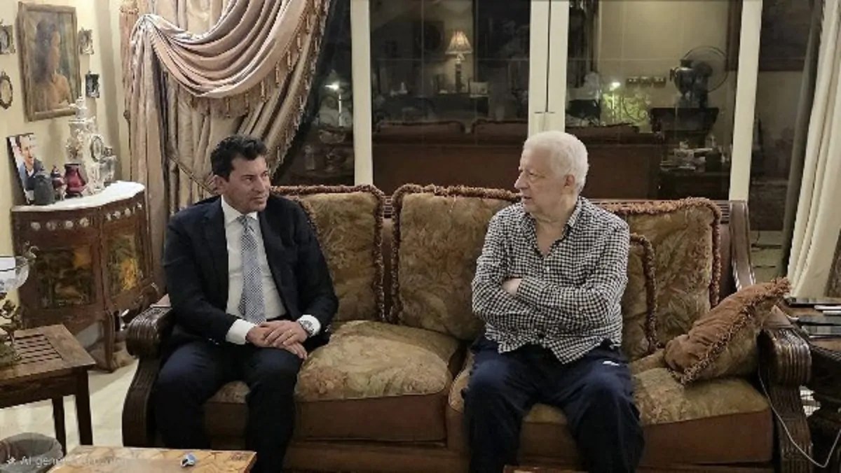 مرتضى منصور يكشف تفاصيل زيارة وزير الرياضة له في منزله بعد تعرضه لوعكة صحية