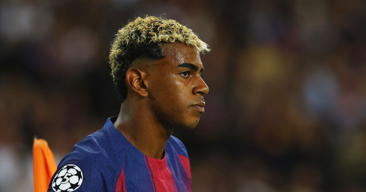 كواليس اتصالات يامال بمدرب إسبانيا ودور برشلونة في استدعائه
