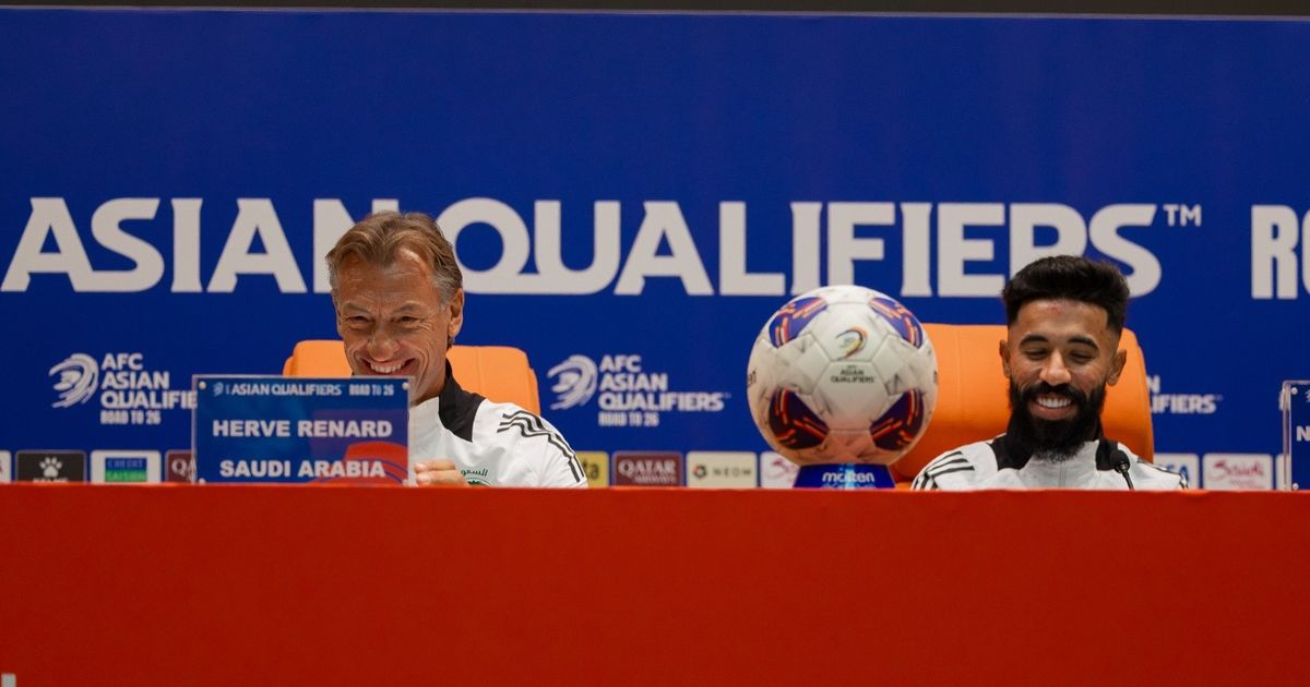 رونار للاعبي المنتخب السعودي: سنتأهل سوياً لكأس العالم