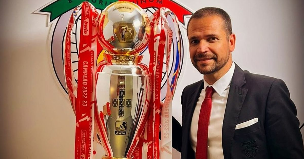 الأهلي السعودي يعين البرتغالي روي بيدرو مديراً رياضياً