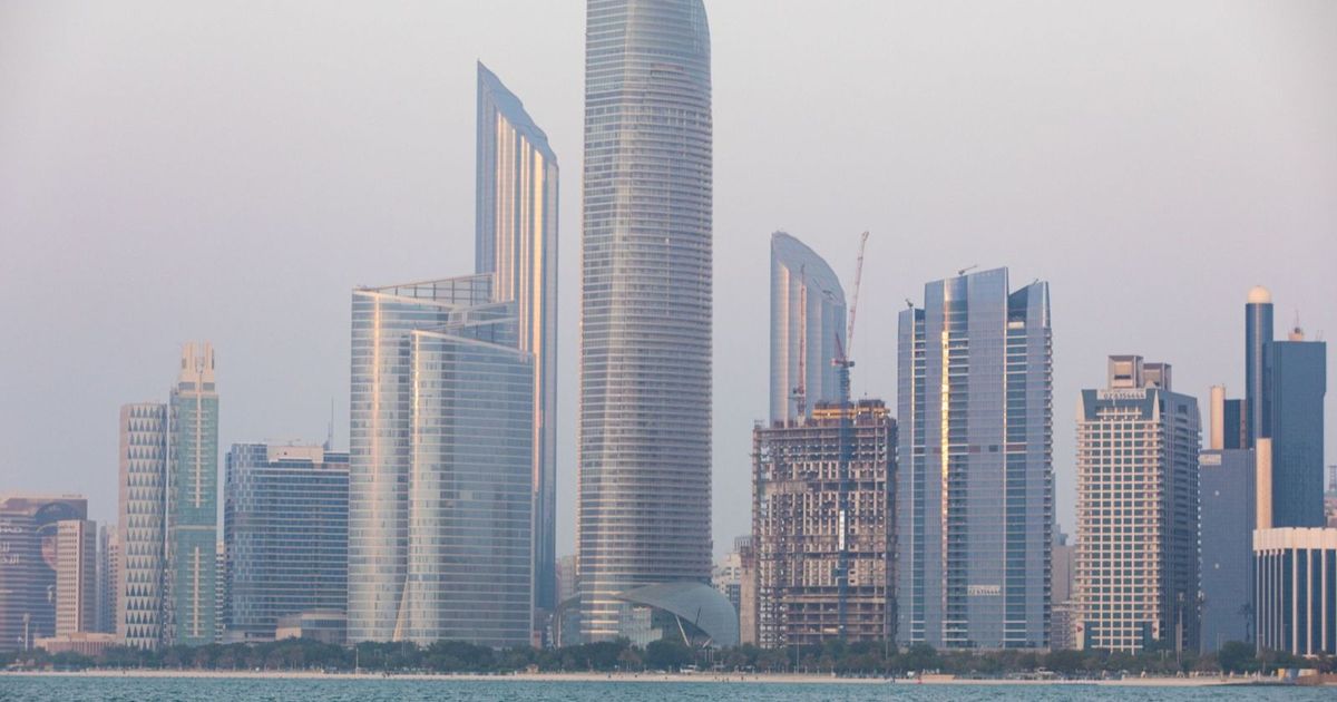 “إفكو” الإماراتية تعين “روتشيلد” لإعادة هيكلة ديون بملياري دولار