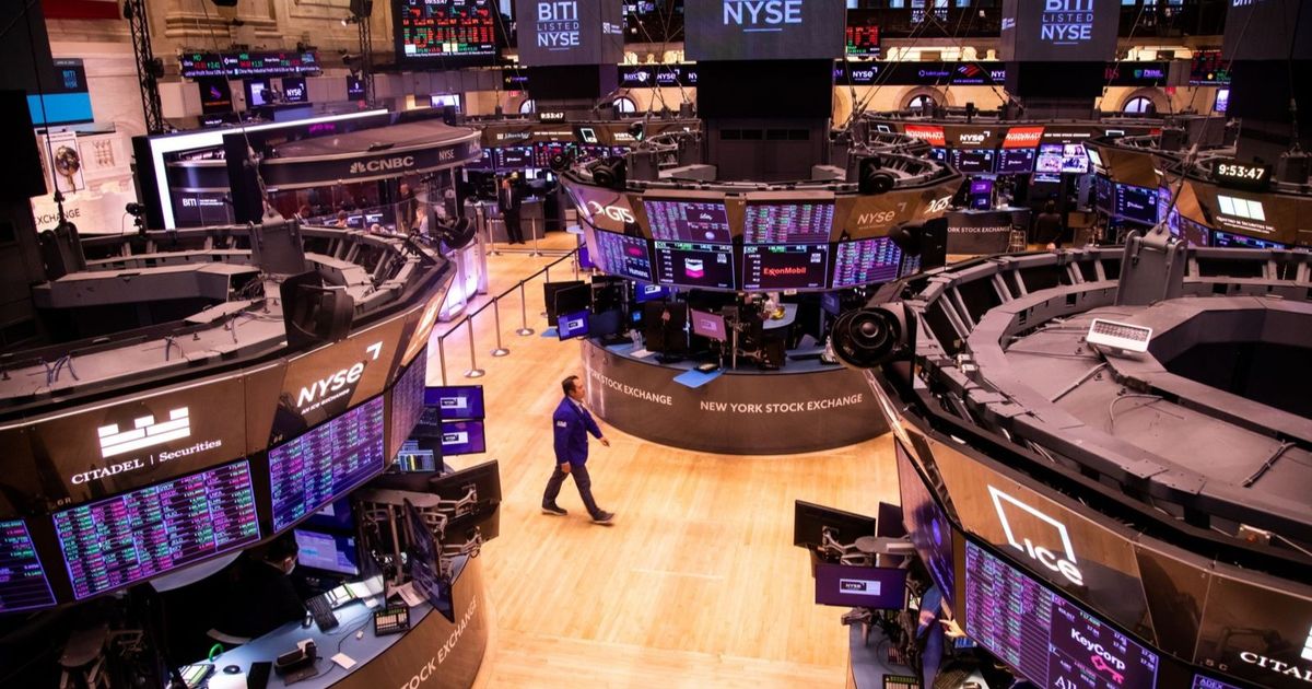 مؤشرات وول ستريت ترتفع وسط تقلبات بدعم من التفاؤل بنتائج الشركات