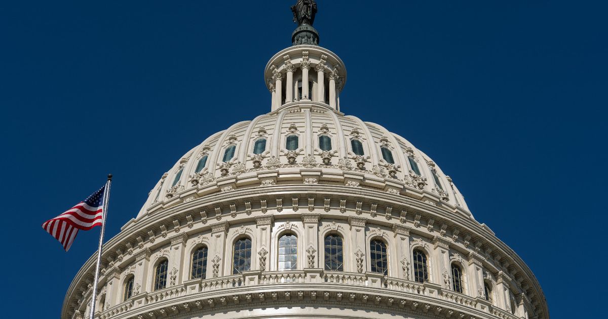 مجلس الشيوخ يقر قيوداً على تصدير رقائق الذكاء الاصطناعي إلى الصين