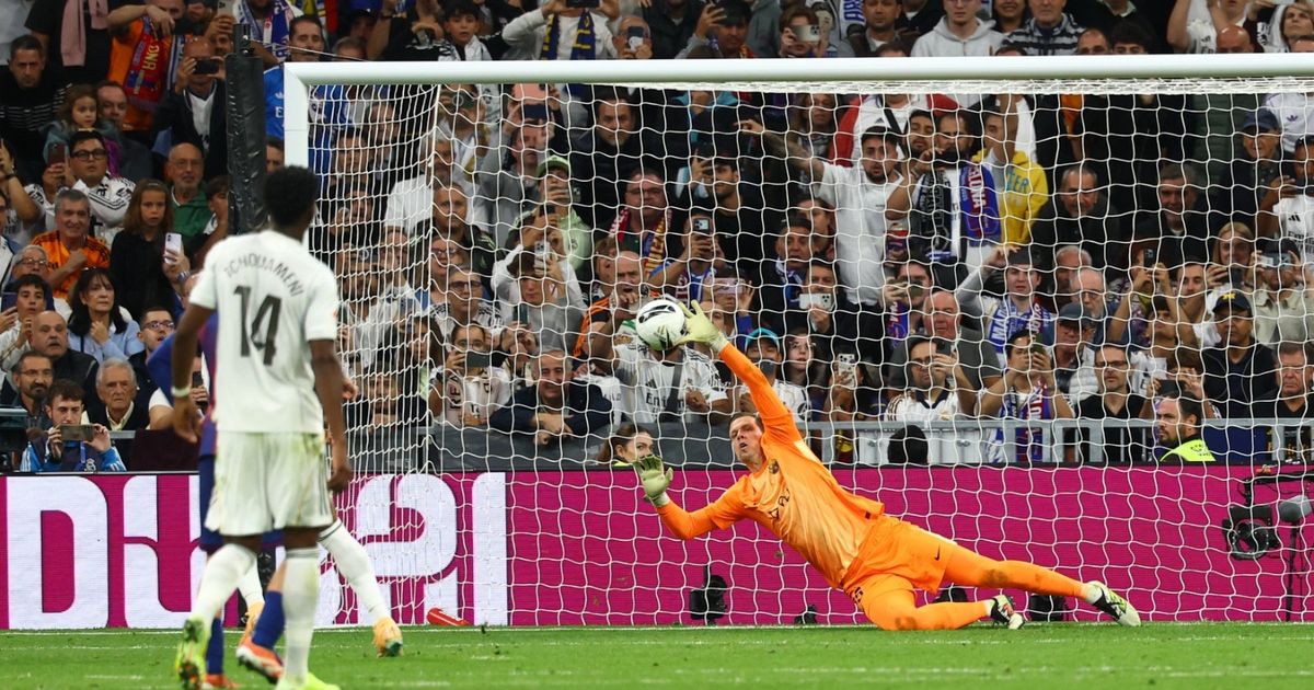 تشيزني يكشف سر تصديه لركلة جزاء من مبابي في الكلاسيكو