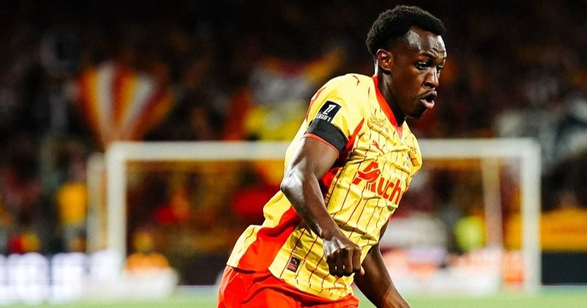 سعود عبد الحميد أساسياً لأول مرة بالدوري الفرنسي