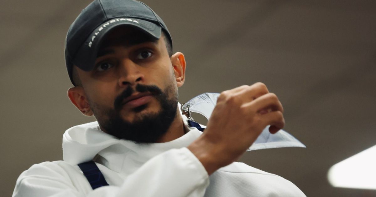 رونار يستنجد بالعمري في مباراتي السعودية بملحق كأس العالم