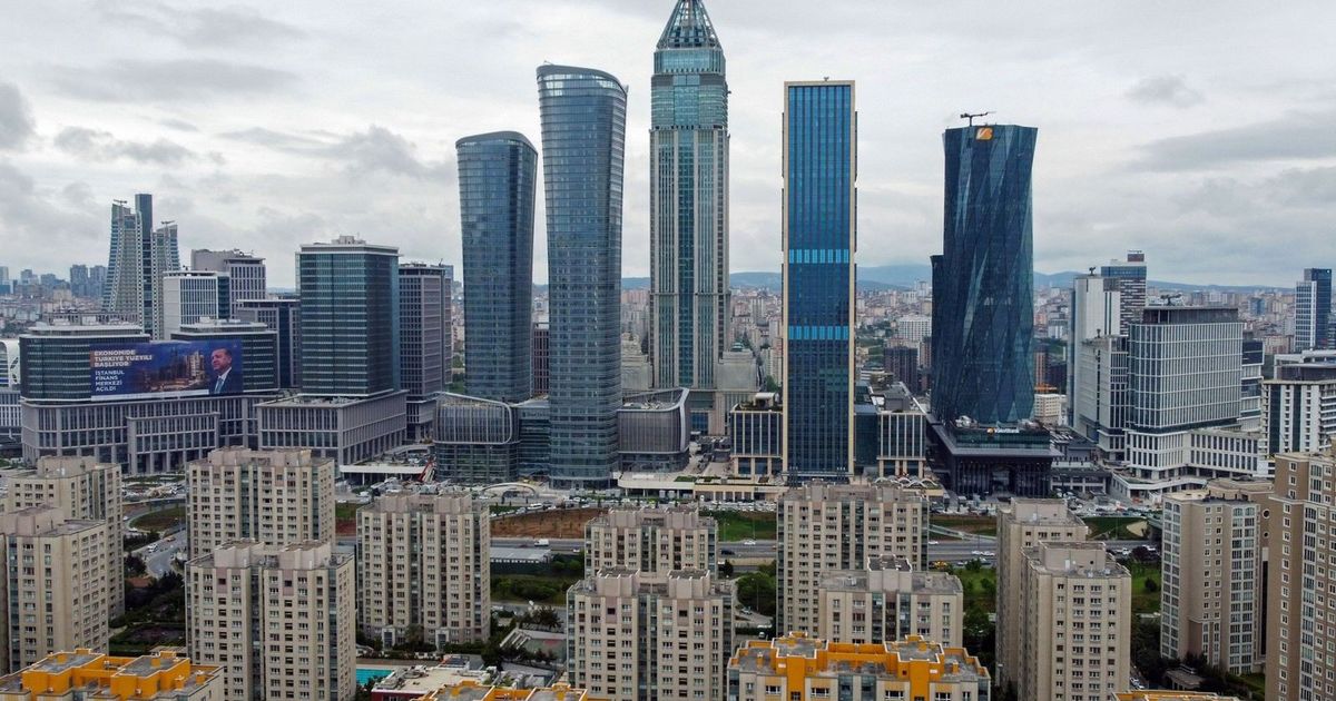 بنوك الإمارات تقدم قروضاً بملايين الدولارات في تركيا