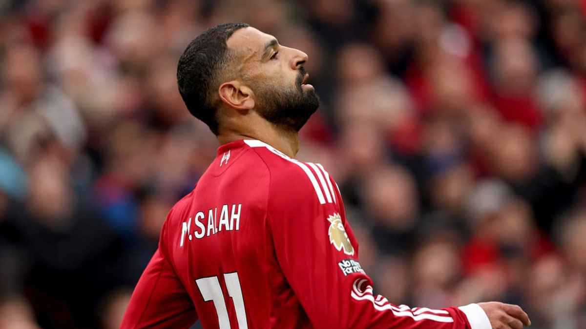 آن الأوان.. 5 “فرص ذهبية” لإنهاء محنة محمد صلاح الكبرى