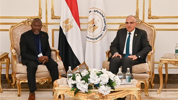 أهمية تبادل الخبرات والأفكار لخدمة قضايا المياه ومواجهة تحديات المناخ فى مصر وليبيريا