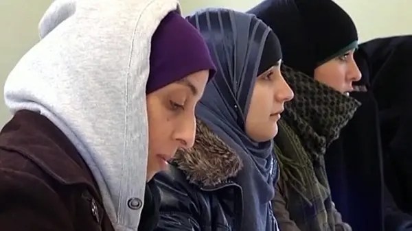 هل إيطاليا حظرت الحجاب بقانون جديد عقب انقلاب مواقع التواصل أعرف الحقيقة