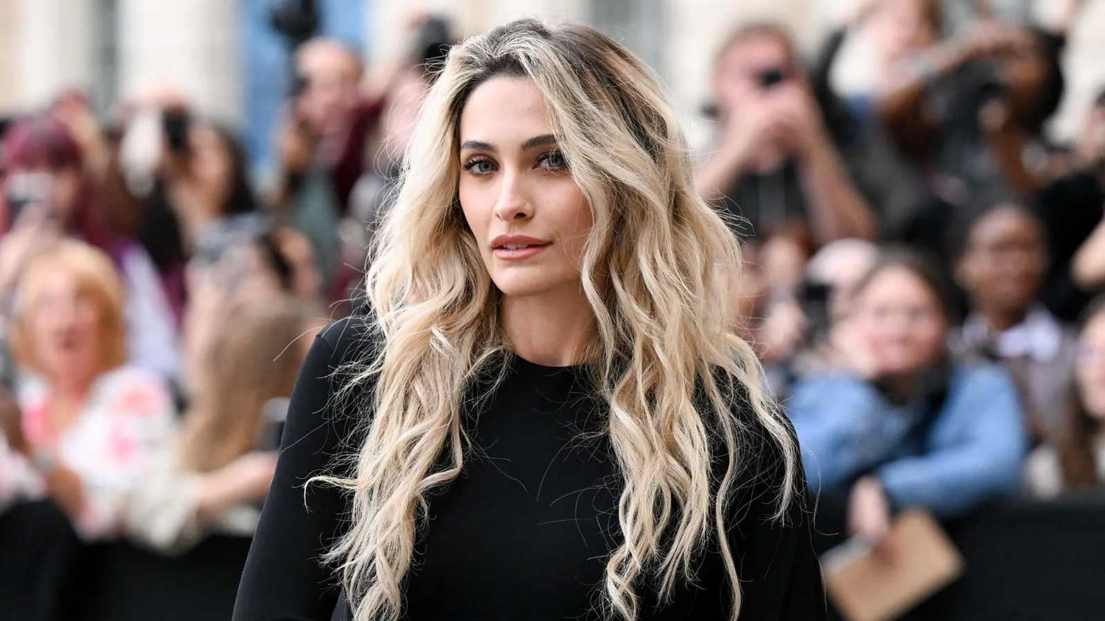 ابنة مايكل جاكسون تتلقى 65 مليون دولار من تركة والدها