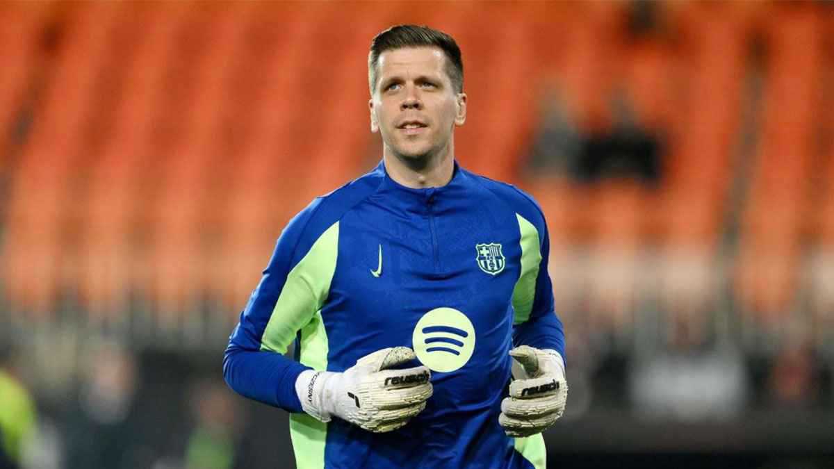 الإجابة كريستيانو رونالدو.. تشيزني يفاجئ جماهير برشلونة برد صادم