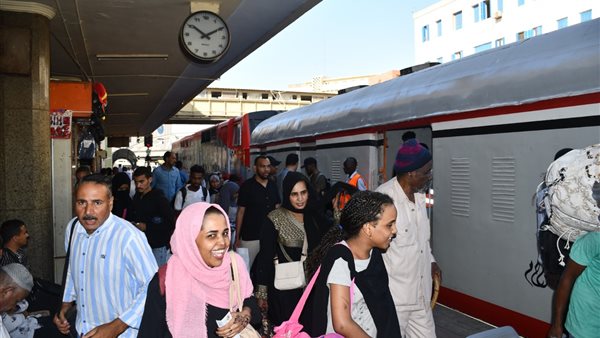 السكك الحديدية تُسيّر الرحلة الـ24 لإعادة الأشقاء السودانيين ضمن مبادرة العودة الطوعية